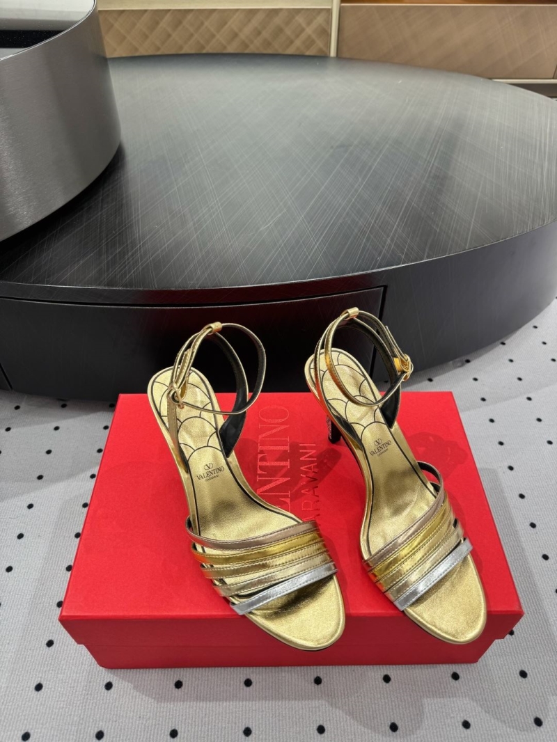 Va1e*ntin0 heeled shoes